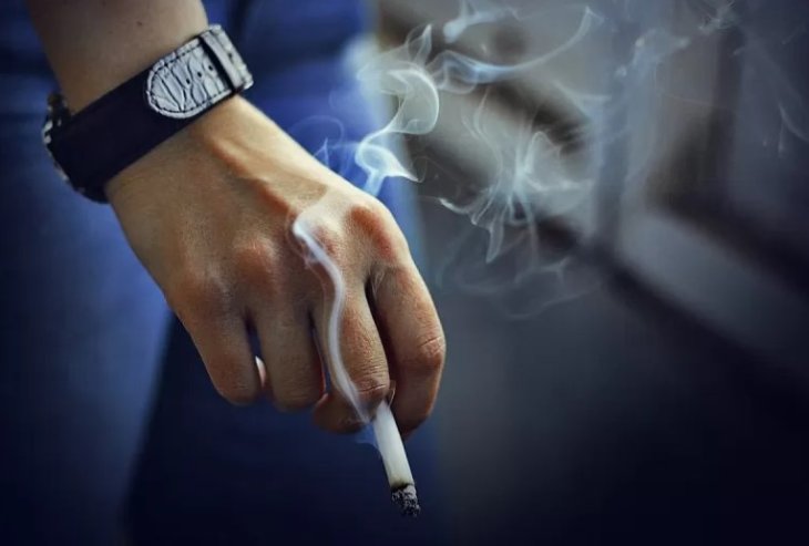 Вчені знайшли зв'язок між курінням та психічними розладами