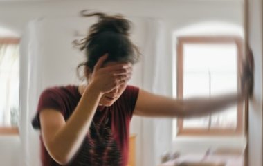 Терапевт перерахувала ознаки інсульту, що починається.