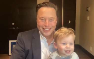 Илон Маск появился на публике с сыном от Граймс (фото)