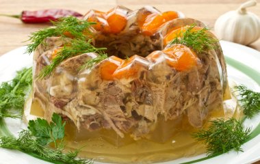 Рецепт приготовления вкусного холодца из свиного и говяжьего мяса