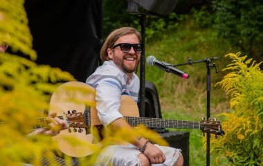 Лидер группы 