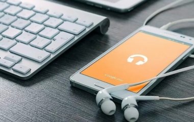 Не нашкодь: де краще зберігати мобільний телефон вночі