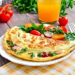 Что приготовить, если спешишь на работу: идеи для быстрого завтрака