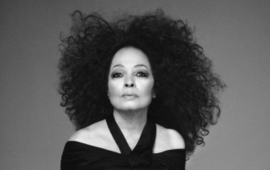 Поп-дива Дайана Росс стала лицом Yves Saint Laurent в 79 лет