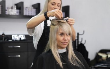 Названо стрижки, які не можна робити жінкам за 50: вони старять і спотворюють образ