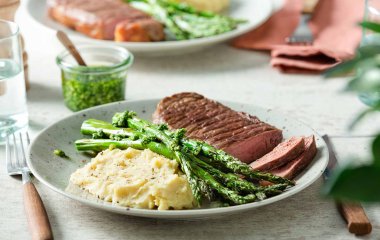 Накорми в нем зверя: 3 рецепта, как приготовить действительно вкусное мясо