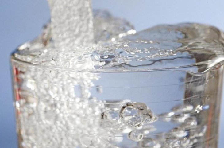 ВООЗ не знайшла доказів того, що мікропластик у питній воді шкідливий