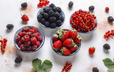 Фрукти та ягоди, які не можна їсти щодня. Дієтологи дали пораду