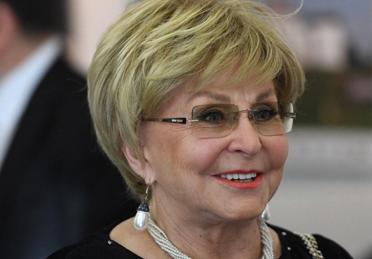 СМИ: 78-летняя Ангелина Вовк собралась замуж за 47-летнего Юлиана