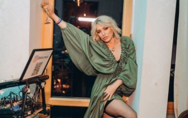 Дива Монро на архивном фото показала, как выглядела до пластики