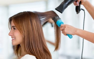 Фен для волос – возможность сделать укладку или высушить волосы в кратчайшие сроки в домашних условиях, подходит для ежедневного применения