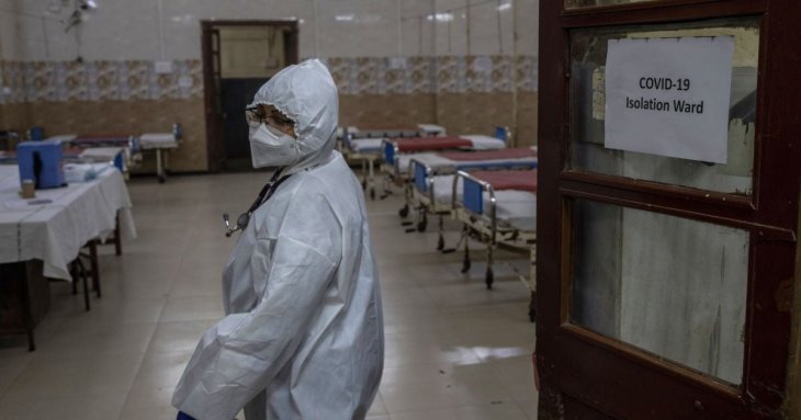 COVID-19: що заборонено робити у разі тривалих симптомів