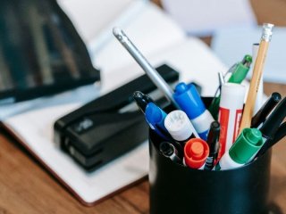Не поспішайте викидати старі кулькові ручки: простий секрет, про який знають одиниці