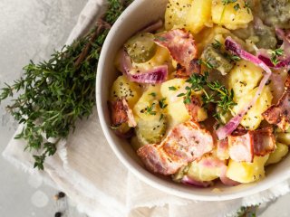 Корисна та пісна страва: рецепт салату з картоплею