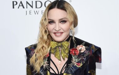 62-летняя Мадонна в объятиях 27-летнего бойфренда очаровала фанатов 