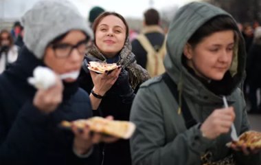 Дієтолог розповів, за допомогою яких продуктів можна зігрітися у мороз