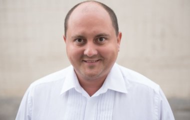 Юрий Ткач хочет сменить профессию?