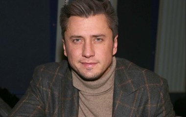 Павел Прилучный отдохнул в компании дочери