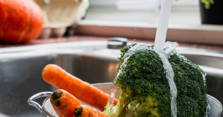 Як очистити броколі від бруду та комах: покрокова інструкція для безпечного вживання