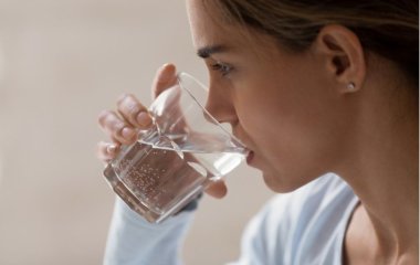 Ендокринолог пояснив, як визначити, що організму не вистачає води