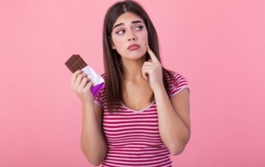 Атака прищів. Які продукти провокують запалення на обличчі