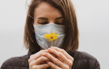 Весняна алергія: як зрозуміти, що це не просто нежить