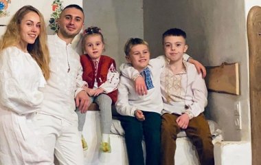 Олена Тополя розкрила, як повідомила дітям про розлучення та як з ексчоловіком поділила опіку
