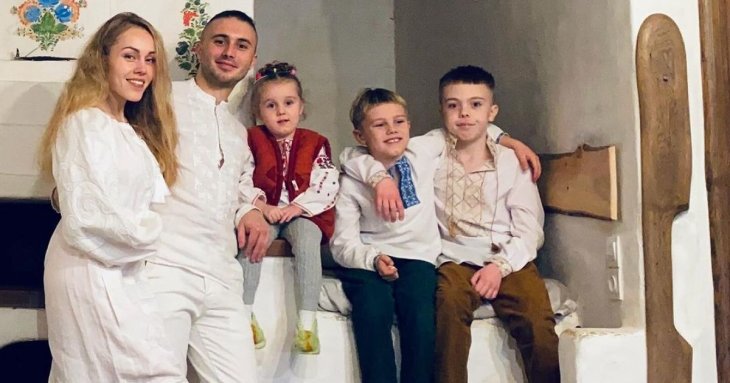 Олена Тополя розкрила, як повідомила дітям про розлучення та як з ексчоловіком поділила опіку