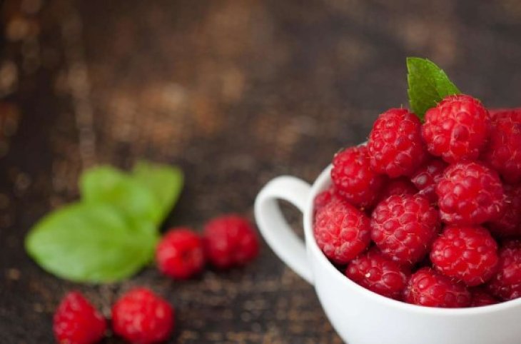 Полезная для похудения: эта ягода помогает обуздать голод