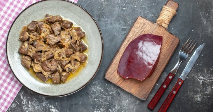 Не вода й не молоко: в чому вимочувати печінку для м’якості — запам’ятайте раз і назавжди