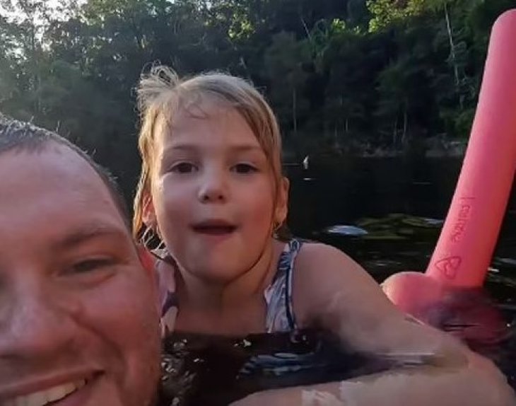 Родственники искупались в водопаде, а после узнали, что там водятся крокодилы