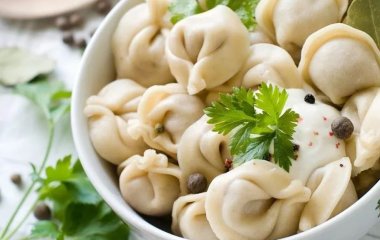 Лікар пояснив, які продукти можуть спричинити розвиток онкології.