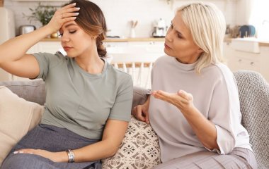 Свекруха забороняла невістці займатись сексом з її сином: все закінчилось несподівано