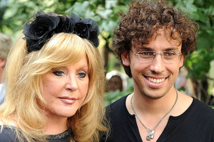 Алла Пугачева и Максим Галкин отдыхают с детьми в Юрмале