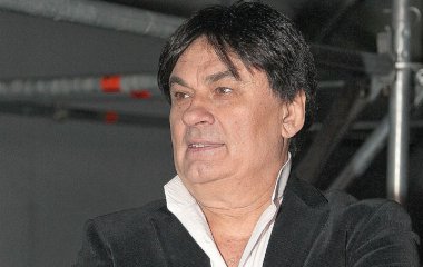 Александр Серов впервые стал дедушкой