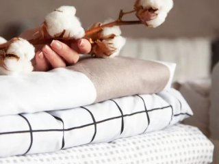 Як повернути кухонним рушникам свіжість та чистоту: ефективні способи