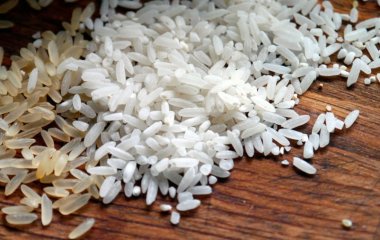 Лікар нагадала, кому протипоказаний рис