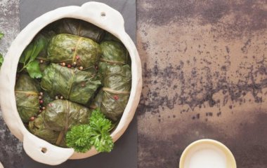 Постные, но сытные голубцы из свекольных листьев на обед