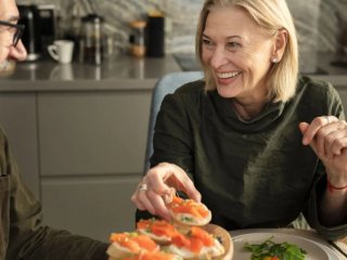 Вчені пояснили, чому цей популярний продукт варто їсти регулярно