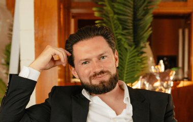 Ексучасник гурту DZIDZIO зіграв весілля у США і довів дружину до сліз сюрпризом