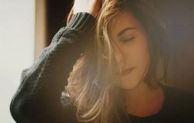 Лікар розповіла, як відновити волосся після перенесеного коронавірусу