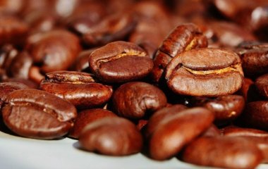 Дієтолог назвала продукти, які допоможуть відмовитись від кави
