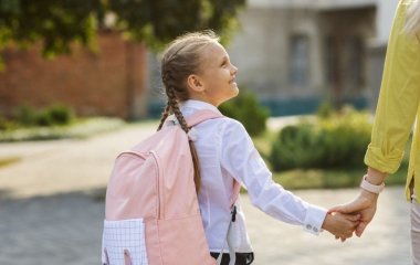 Як правильно сказати «рюкзак» українською: варіанти від давнини до сьогодення