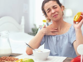 Врачи рассказали о причинах аллергии на молоко