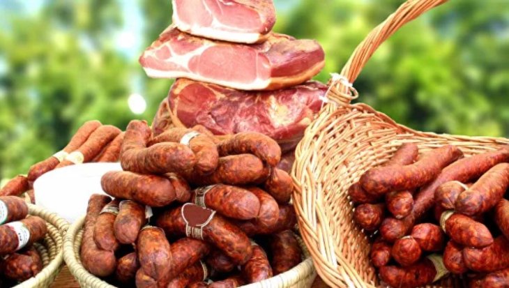 Дієтолог назвала п'ять найшкідливіших продуктів