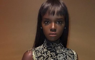 Даки Тот не расстается с нарядами бренда «Victoria’s Secret»