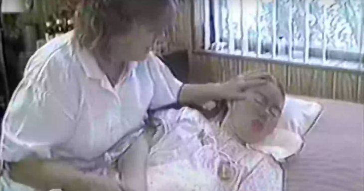 Підліток впала у найтривалішу в світі кому: якими були її останні слова (фото)