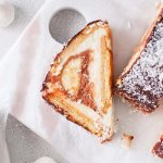 Потратьте всего 10 минут на десерт: как приготовить вкусный творожный домик