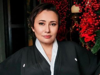 Олена Мозгова показала себе вагітною і зробила відверту заяву про пологи після 40 років