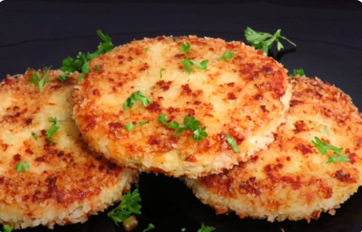 Не хуже дерунов: рецепт невероятно вкусных картофельных блинчиков